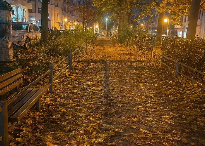 Charming Flat In Creative East 아파트 베를린